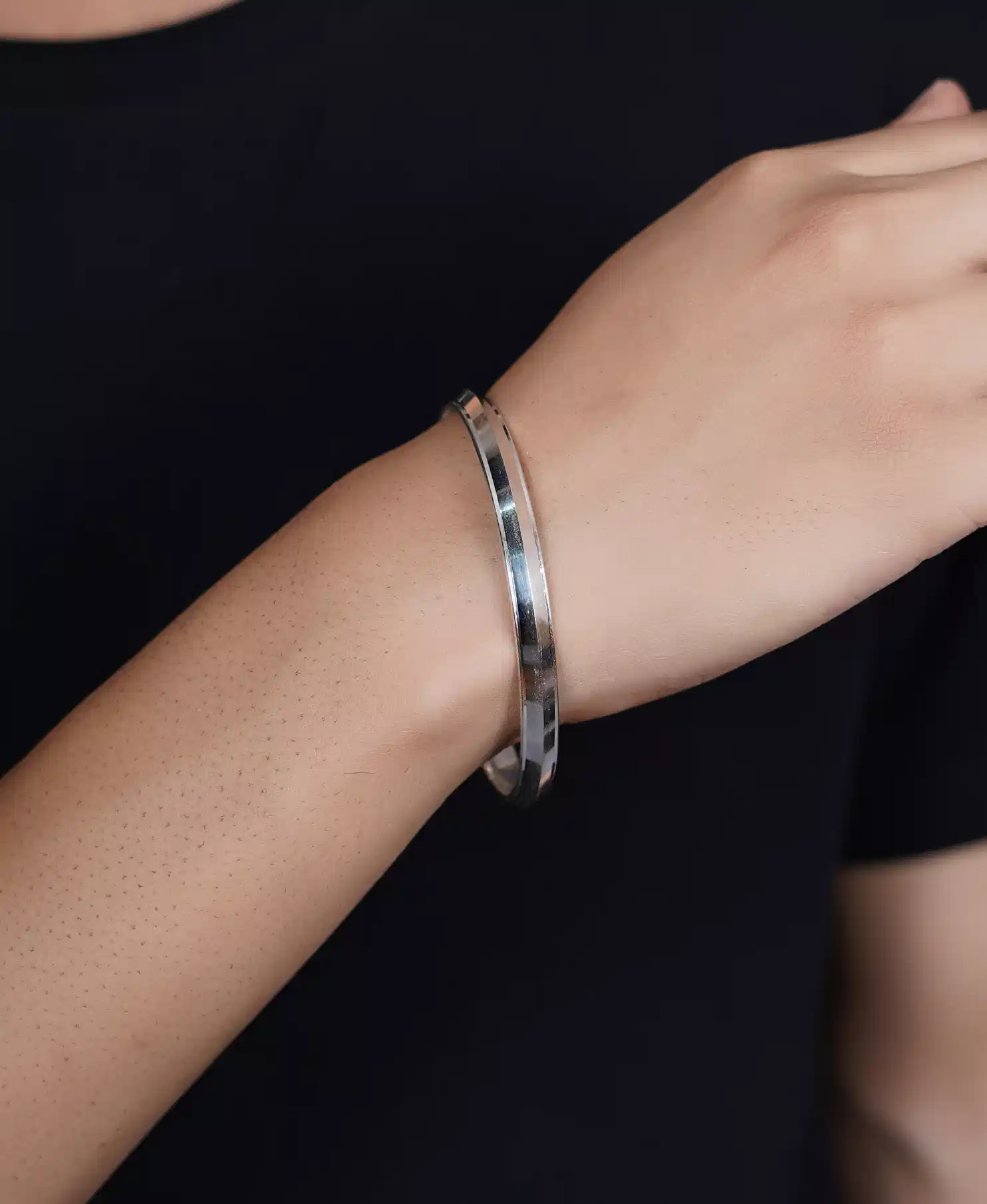 Finish Silver Kada for men